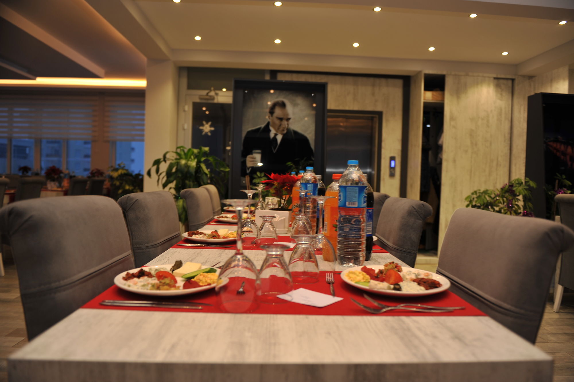 אודיירן Cavit Duvan Prestige Hotel מראה חיצוני תמונה